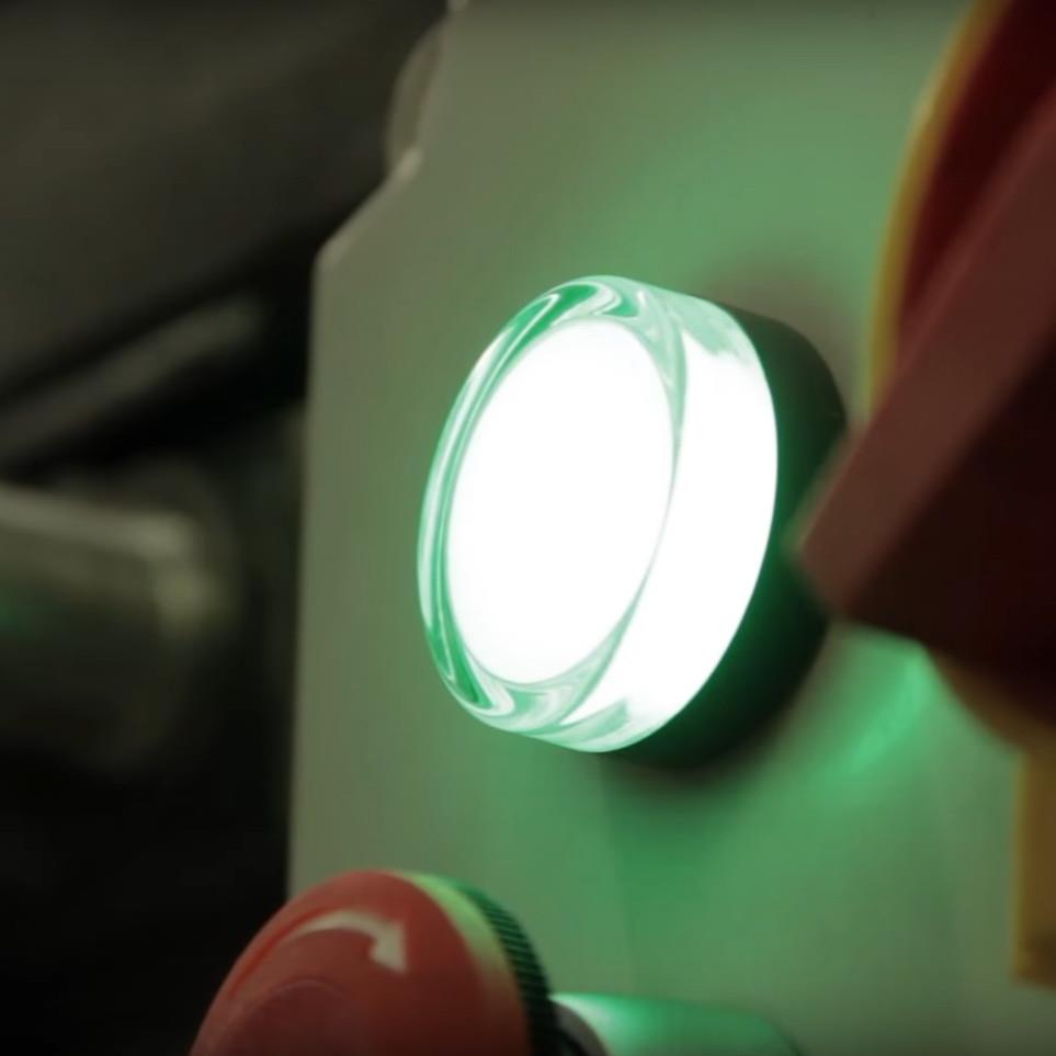 Stanowisko do regeneracji włączników elektromagnetycznych i bendiksów.